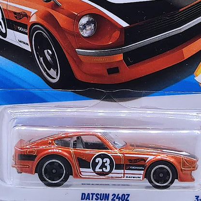 Hot Wheels Datsun 240Z Then and Now Ages 3 and Up 72/250 (Orange)